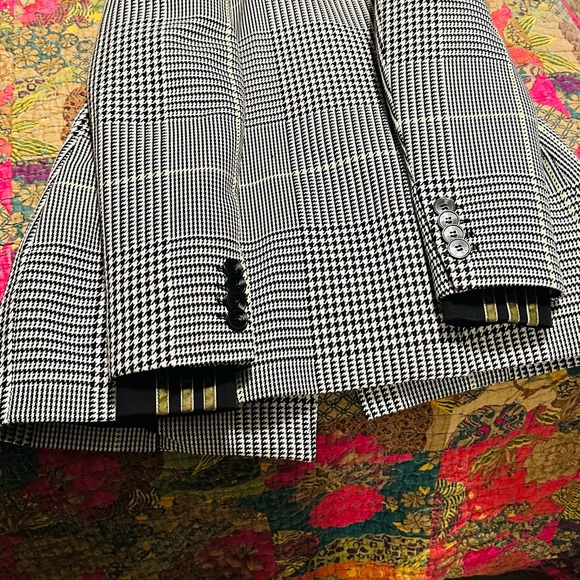 Halls of Ivy Park Jacket - Picture 6 of 6